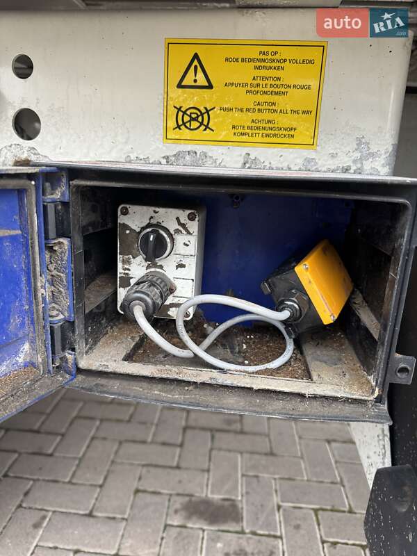 Зерновоз - полуприцеп STAS S300 2016 в Виннице