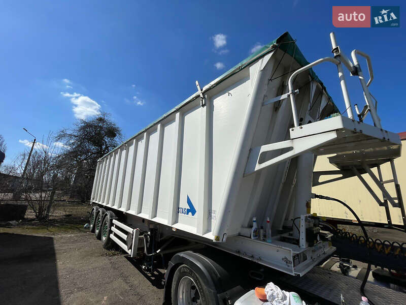 Зерновоз - полуприцеп STAS S339CX 2007 в Полтаве