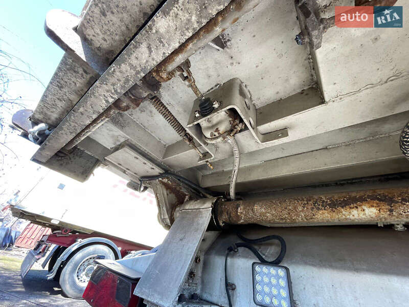 Зерновоз - полуприцеп STAS S339CX 2007 в Полтаве