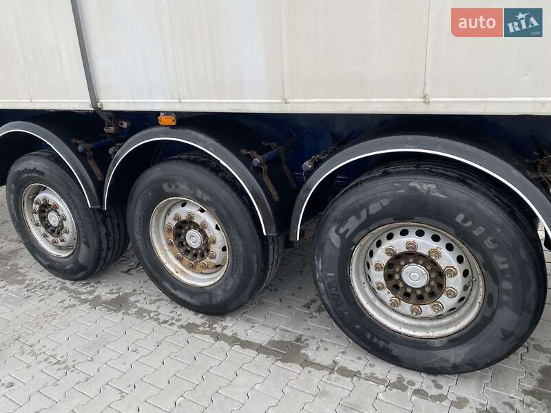 Зерновоз - напівпричіп STAS S3 2002 в Вінниці