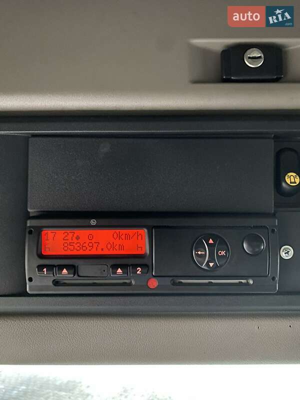 Зерновоз - напівпричіп STAS S3 2002 в Вінниці