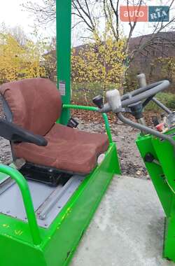 Дорожный каток Stavostroj VSH-300 2001 в 