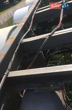 Контейнеровоз напівпричіп Stevens T552 1994 в Вінниці
