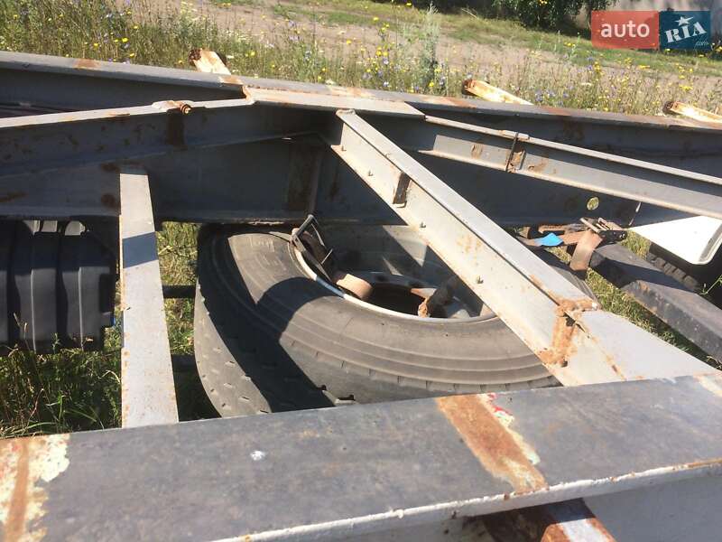 Контейнеровоз напівпричіп Stevens T552 1994 в Вінниці
