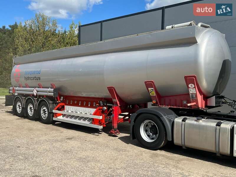 Цистерна полуприцеп Stokota 3NC38 2005 в Черновцах фото 2 Цистерна полуприцеп Stokota 3NC38 2005 в Черновцах