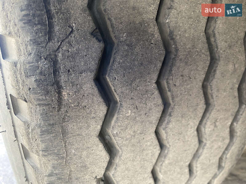 Цистерна напівпричіп Stokota 3NC38 2002 в Києві фото 6 Цистерна напівпричіп Stokota 3NC38 2002 в Києві