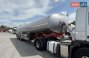 Цистерна полуприцеп Stokota 3NC38 2008 в Виннице