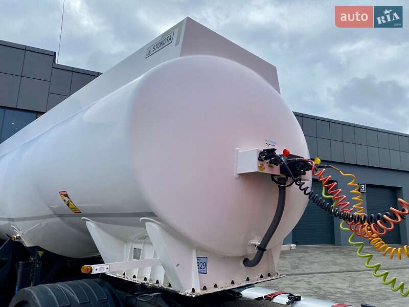 Цистерна Stokota OPL 2014 в Ровно