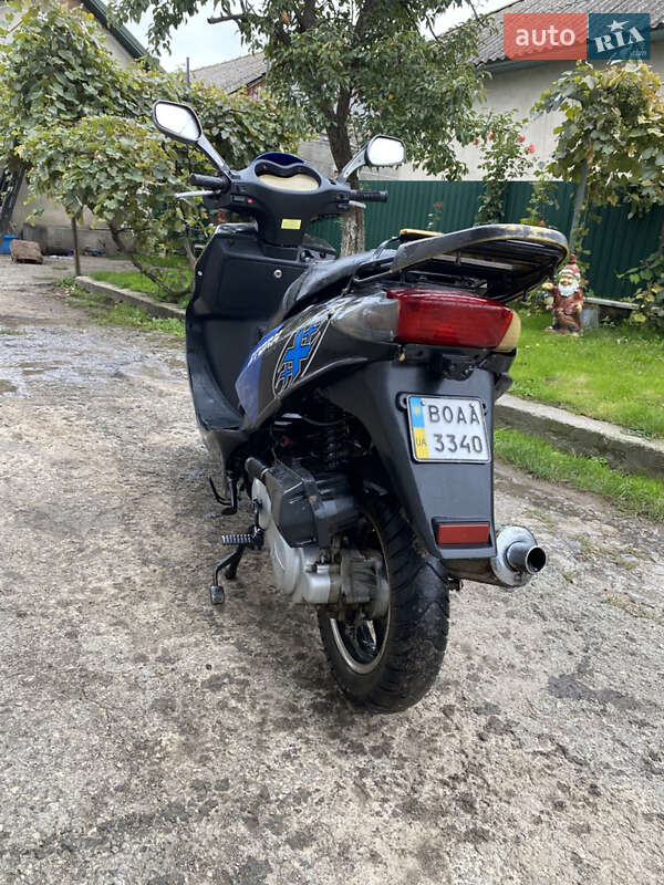 Скутер Storm 150 2013 в Чорткове