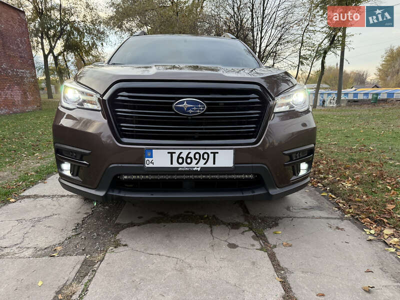 Внедорожник / Кроссовер Subaru Ascent 2018 в Днепре