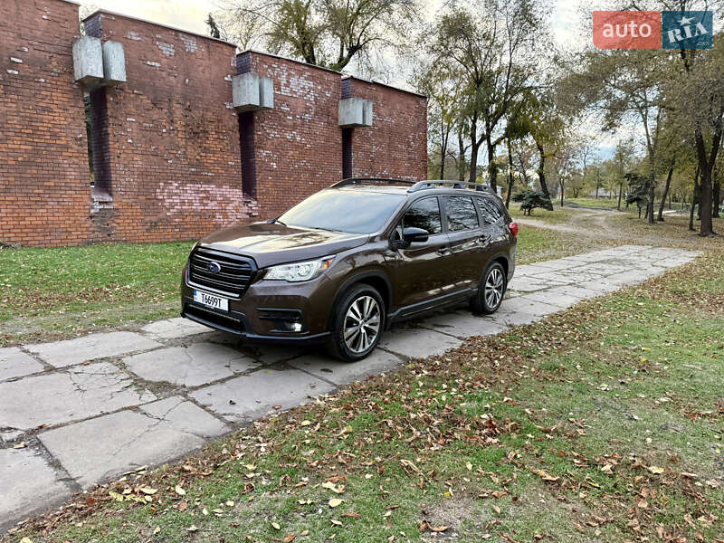 Внедорожник / Кроссовер Subaru Ascent 2018 в Днепре