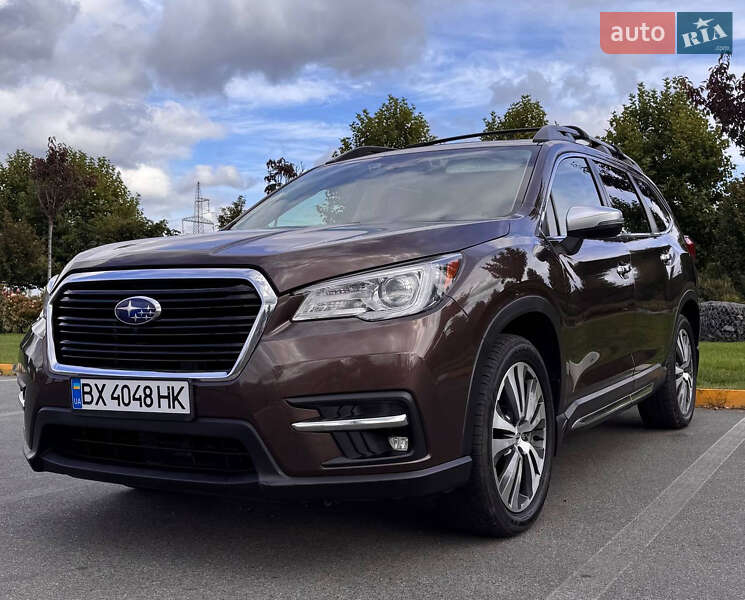 Внедорожник / Кроссовер Subaru Ascent 2018 в Ирпене