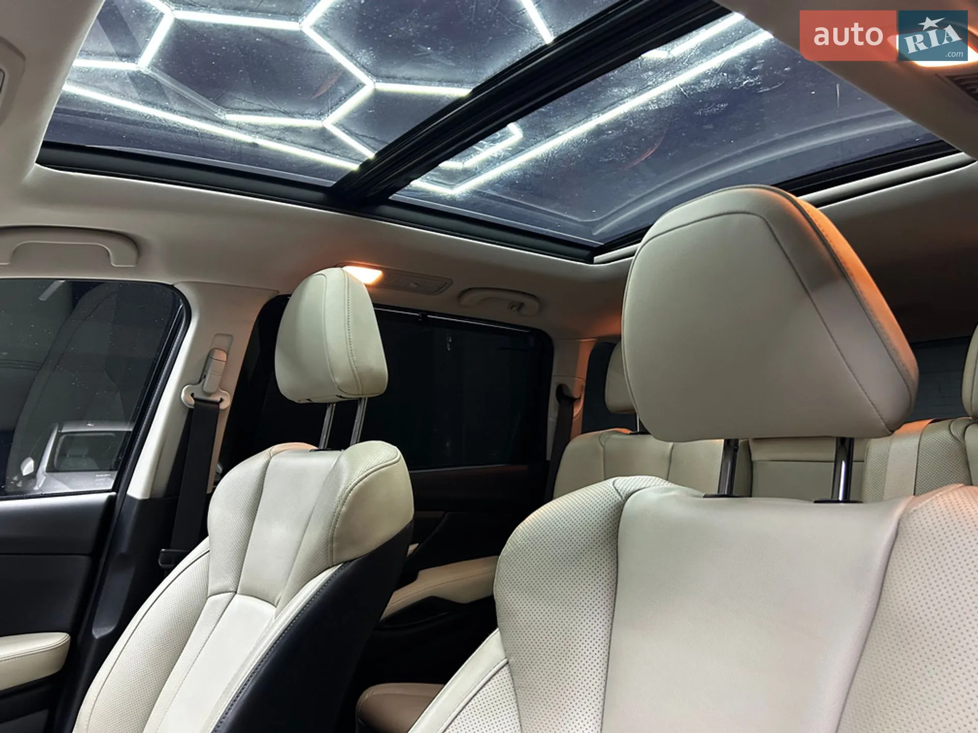 2019 Subaru Ascent - мініатюра 12