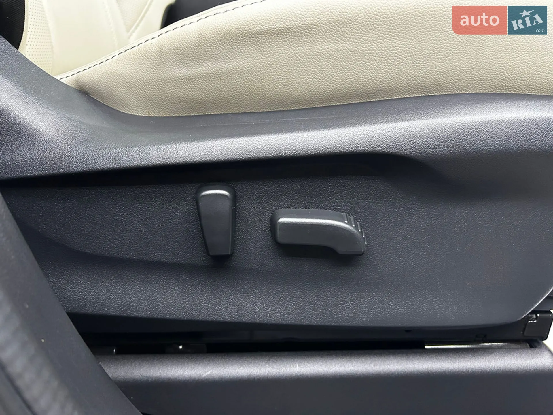 2019 Subaru Ascent - мініатюра 26