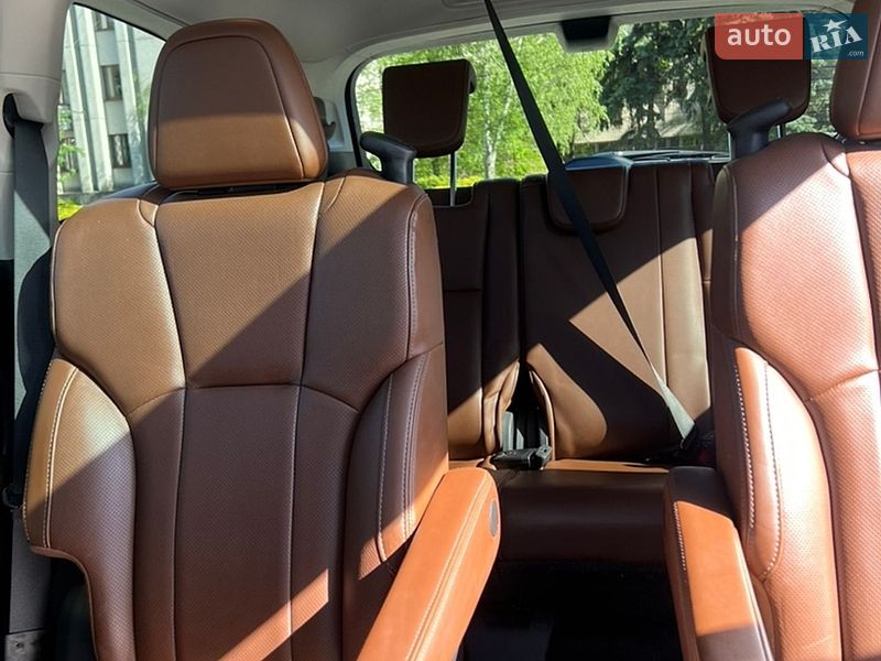 Внедорожник / Кроссовер Subaru Ascent 2018 в Кременчуге