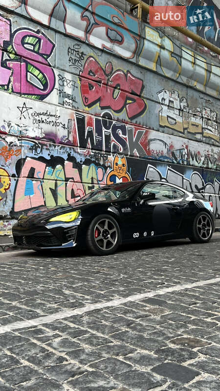 Купе Subaru BRZ 2018 в Днепре фото Купе Subaru BRZ 2018 в Днепре