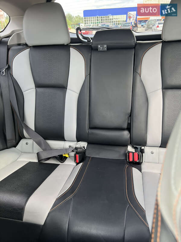 Внедорожник / Кроссовер Subaru Crosstrek 2017 в Сумах