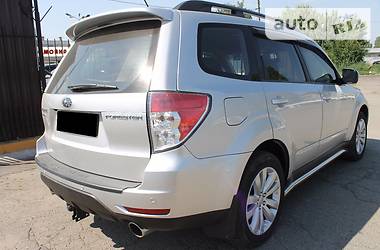 Внедорожник / Кроссовер Subaru Forester 2011 в Николаеве