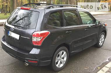 Внедорожник / Кроссовер Subaru Forester 2015 в Киеве