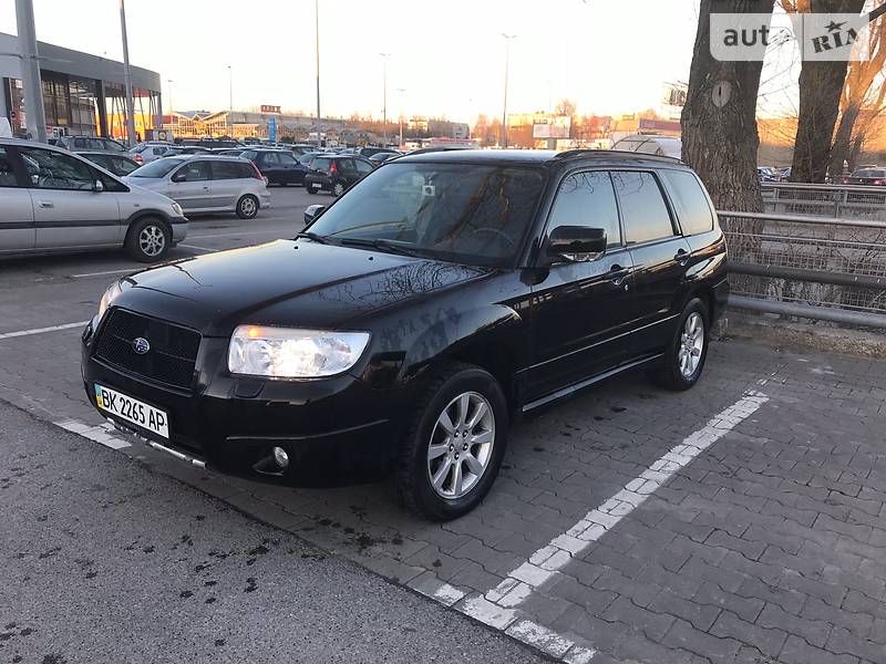 Внедорожник / Кроссовер Subaru Forester 2006 в Ровно