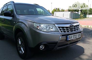 Внедорожник / Кроссовер Subaru Forester 2011 в Киеве