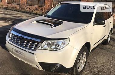 Subaru Forester 2011