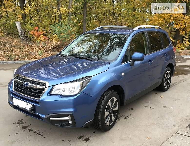 Внедорожник / Кроссовер Subaru Forester 2017 в Черновцах