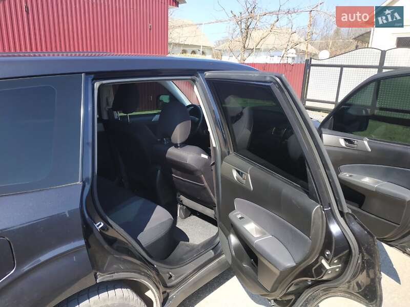 Позашляховик / Кросовер Subaru Forester 2008 в Чернівцях