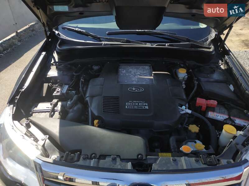 Позашляховик / Кросовер Subaru Forester 2008 в Чернівцях