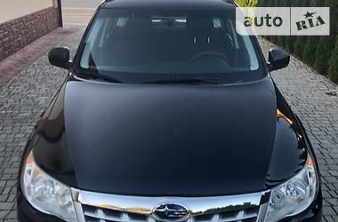 Внедорожник / Кроссовер Subaru Forester 2013 в Львове