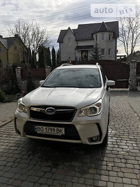Позашляховик / Кросовер Subaru Forester 2014 в Тернополі
