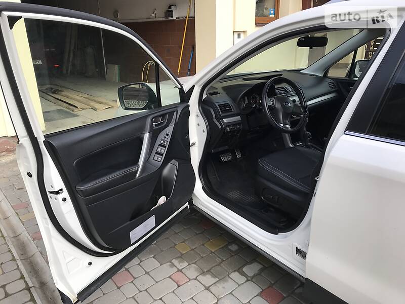 Позашляховик / Кросовер Subaru Forester 2014 в Тернополі