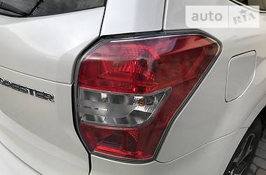 Позашляховик / Кросовер Subaru Forester 2014 в 