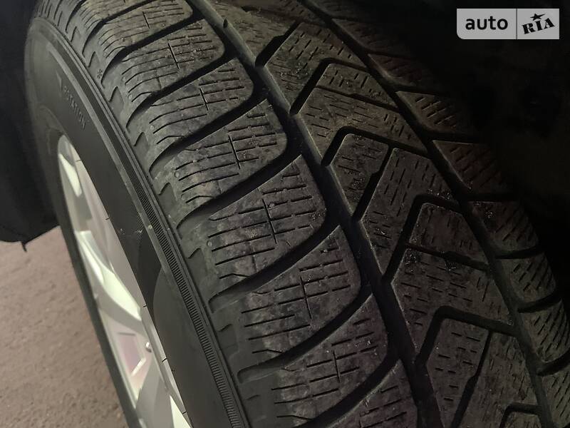 Позашляховик / Кросовер Subaru Forester 2015 в Чернівцях