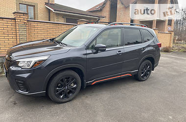 Позашляховик / Кросовер Subaru Forester 2019 в 