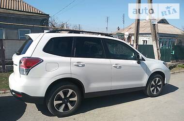 Позашляховик / Кросовер Subaru Forester 2018 в 