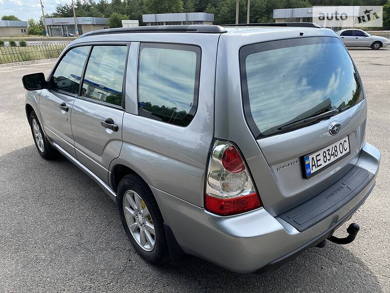 Позашляховик / Кросовер Subaru Forester 2008 в Кам'янському