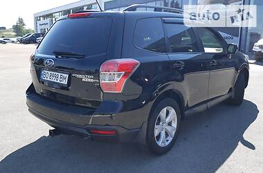 Позашляховик / Кросовер Subaru Forester 2015 в 