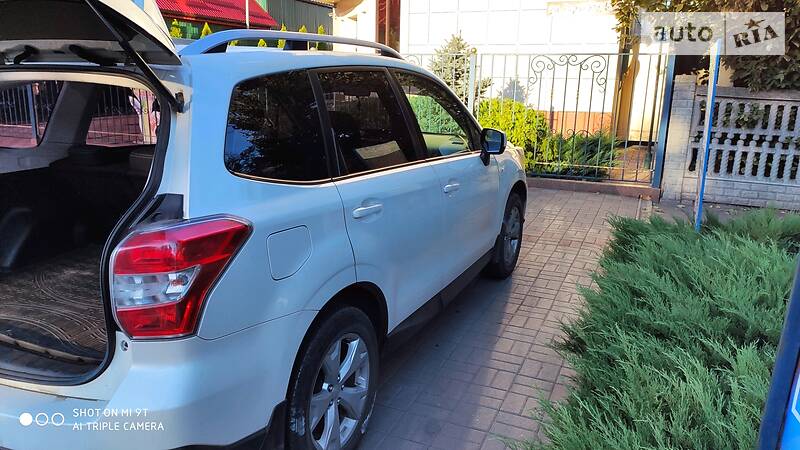 Позашляховик / Кросовер Subaru Forester 2014 в Покровську