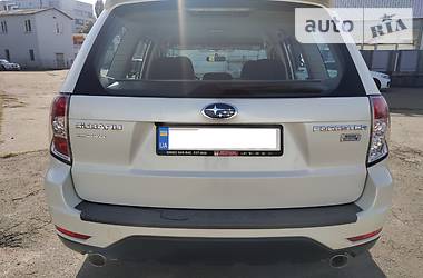 Универсал Subaru Forester 2011 в Киеве