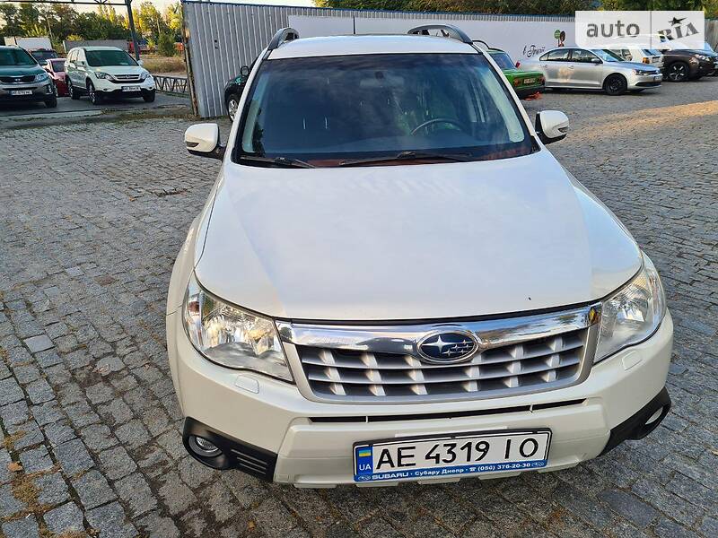 Позашляховик / Кросовер Subaru Forester 2011 в Дніпрі