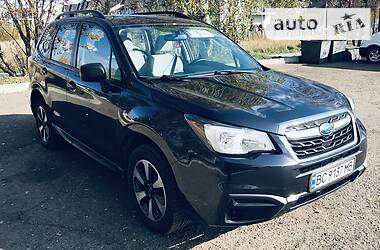 Внедорожник / Кроссовер Subaru Forester 2016 в 