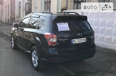 Позашляховик / Кросовер Subaru Forester 2014 в Львові