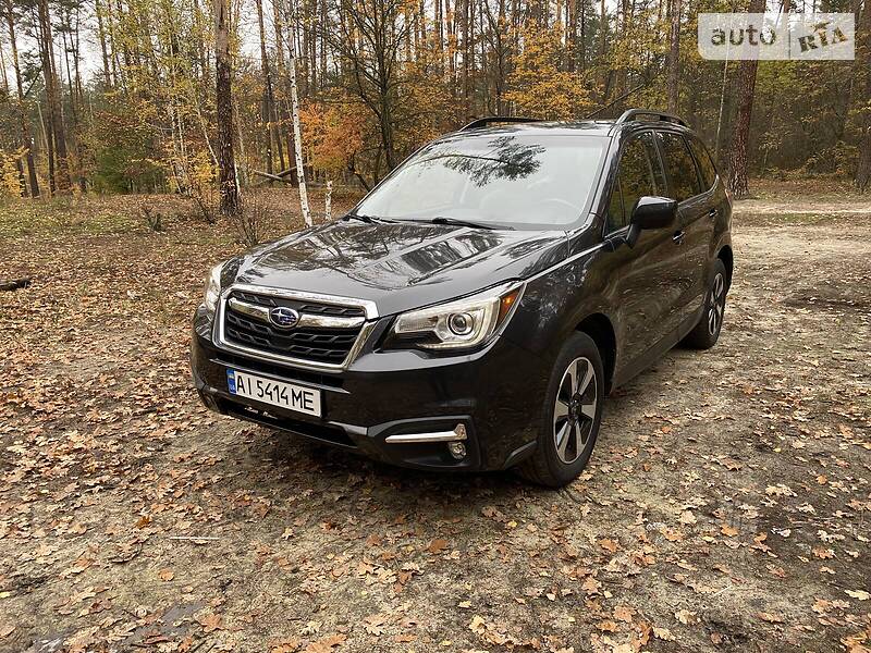 Внедорожник / Кроссовер Subaru Forester 2016 в Киеве