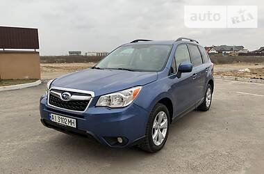 Позашляховик / Кросовер Subaru Forester 2015 в Києві