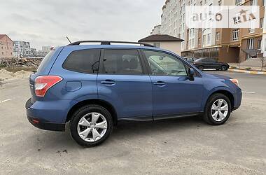 Позашляховик / Кросовер Subaru Forester 2015 в Києві