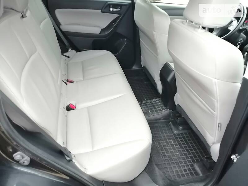 Внедорожник / Кроссовер Subaru Forester 2014 в Харькове