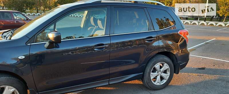Позашляховик / Кросовер Subaru Forester 2013 в Вараші