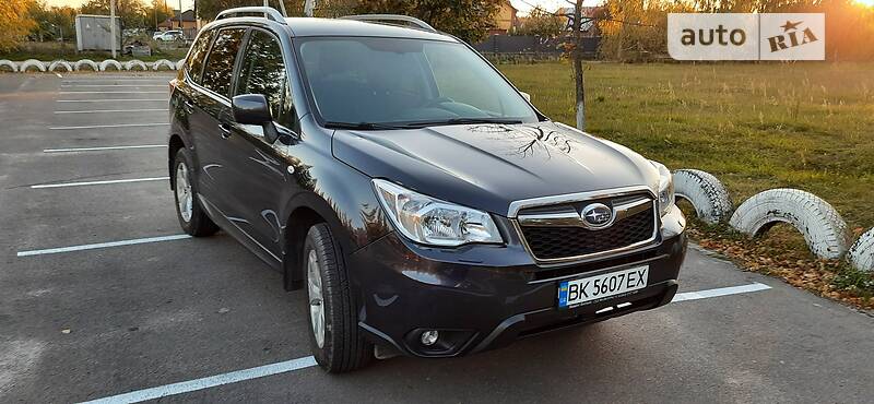 Позашляховик / Кросовер Subaru Forester 2013 в Вараші