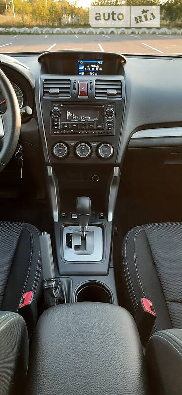 Позашляховик / Кросовер Subaru Forester 2013 в Вараші